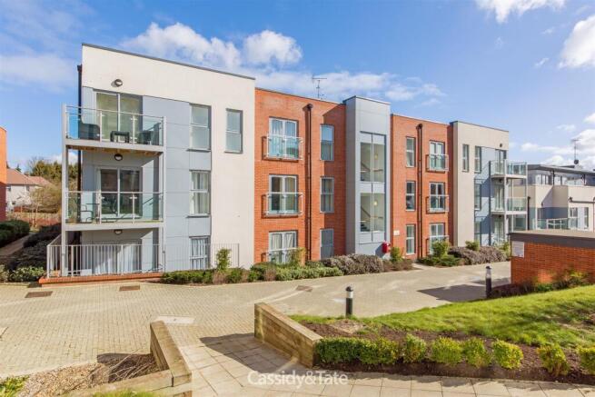 1-bed flat on 4 Vita HouseCharrington PlaceSt AlbansHertfordshire, £250,000