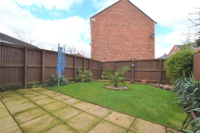 3 bed Town House to rent Image 6