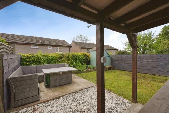 4 bed Semi-Detached for sale Image 6