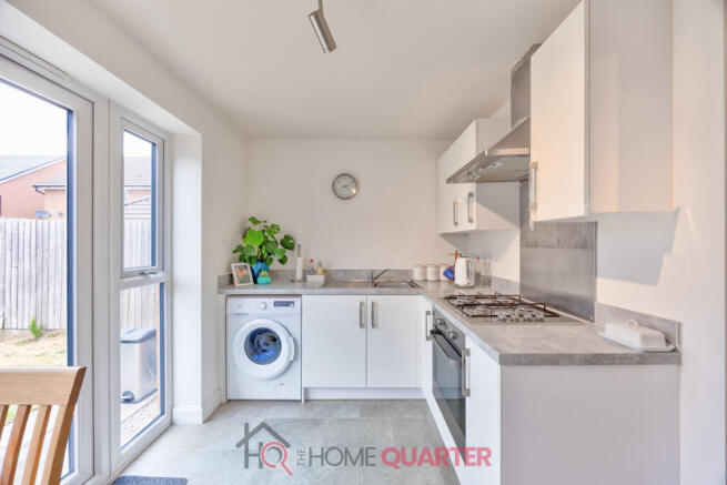 2 bed Semi-Detached for sale Image 6