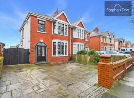60, Harrington Avenue, Blackpool FY4 1QE