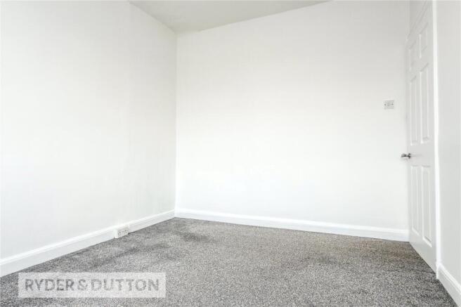3 bed Semi-Detached for sale Image 11