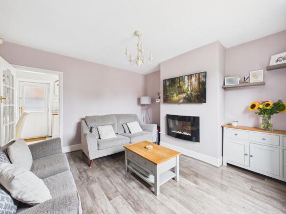 2 bed Semi-Detached for sale Image 6