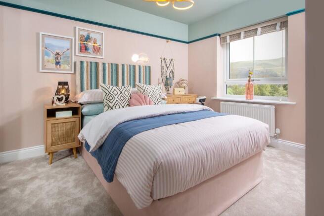 4 bed Detached for sale Image 11