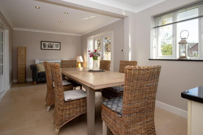 Orchard Close, Alresford, SO24  photo 4