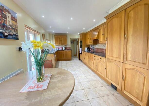 The Kitchen/Breakfast Room