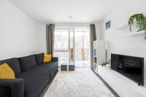 Fresh Wharf Road, Swift House, IG11