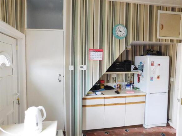 2 bed Terraced for sale Image 7