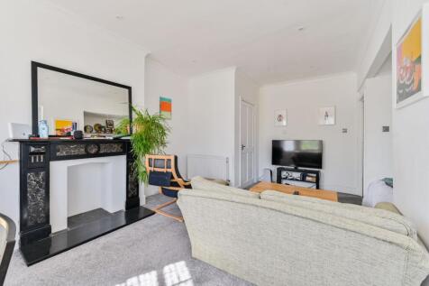 Hackford Road, Oval, London, SW9