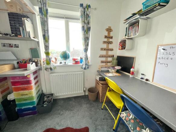 Photo 8