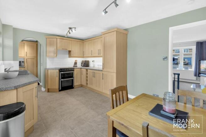 Kitchen / Diner