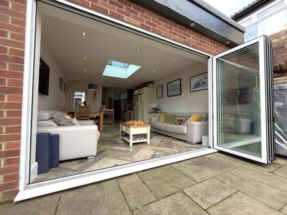 BI-FOLD DOORS TO THE GARDEN
