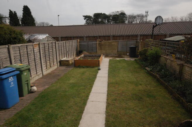 Photo 10