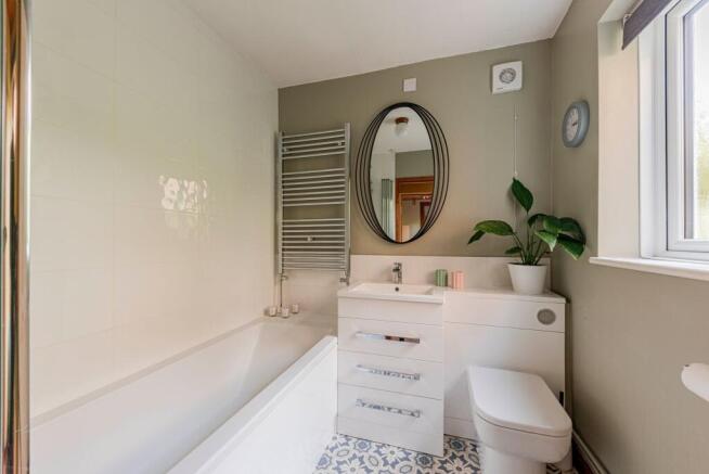 Bathroom (1)