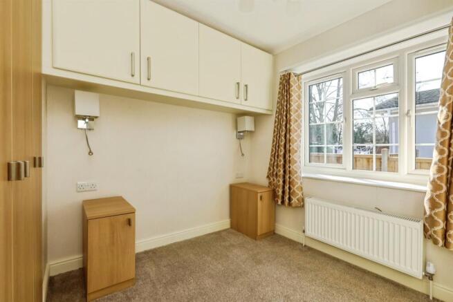 2 bed Park Home for sale Image 7