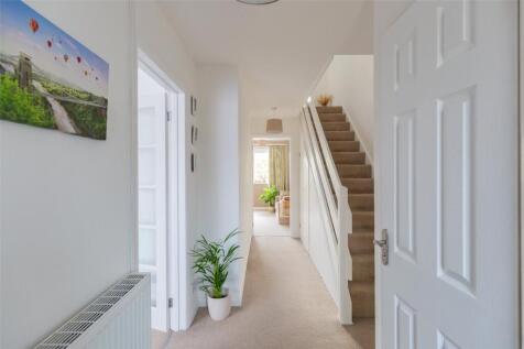 Gleneagles Drive, Bristol, BS10