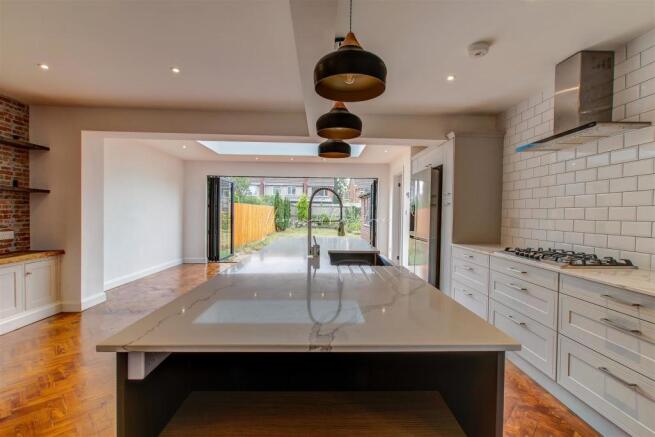 Ty Wern Road, Rhiwbina, HernCrabtree (10).jpg