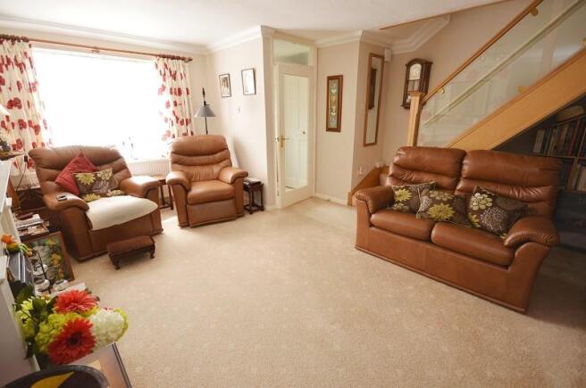 Lounge Extra Photo 1
