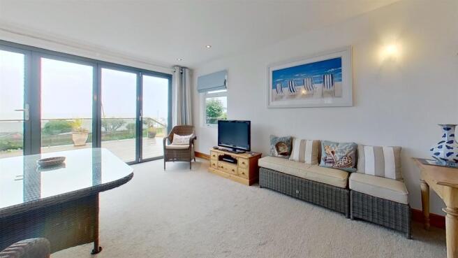 41-Victoria-Parade-Living-Room(1).jpg