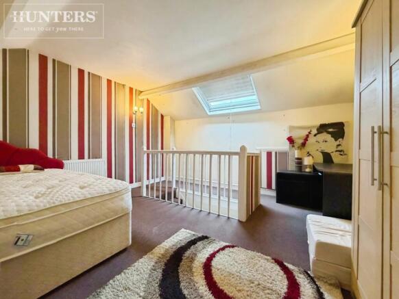 3 bed Terraced for sale Image 10