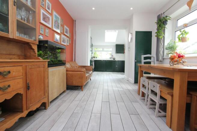 Kitchen Family Room