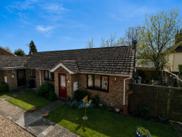 4, Bramley Close, Lees Road, Ashford TN25 6TD