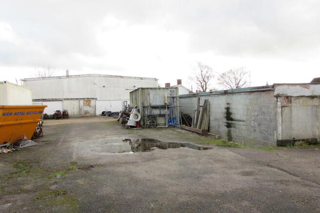 Photo 4