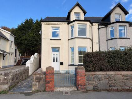 Station Road, Deganwy