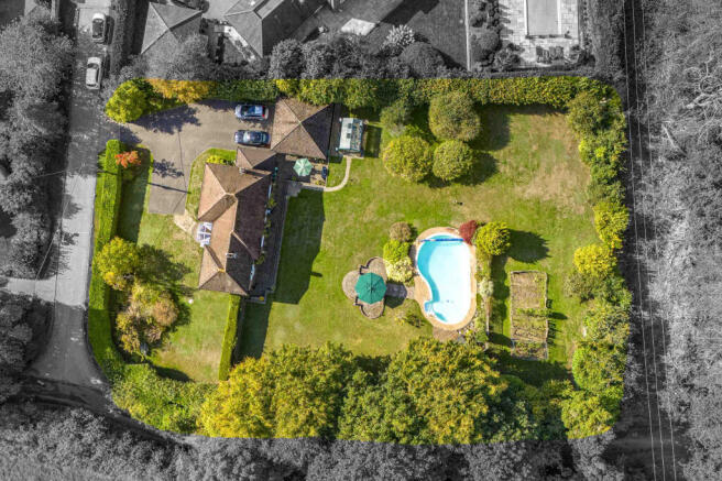 Three Oaks, The Close, SL8 5PE Drone (LOW RES)-6