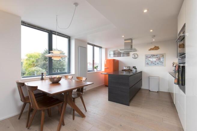 Kithcen/Dining Area