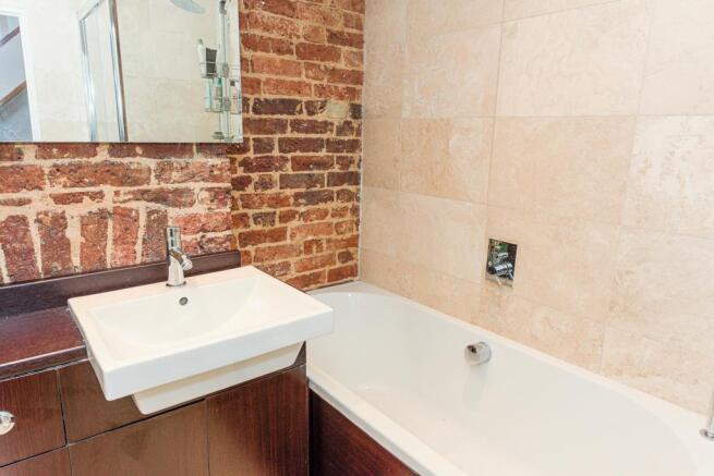 (Rightmove) 22.jpg