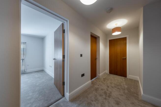 8 Petherton House-022.jpg