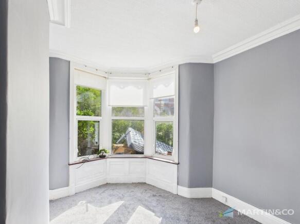 CAM02318G0-PR0456...