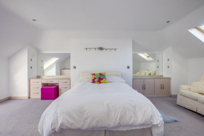 8 Mountain Ash, Marlow Bottom, SL7 3PB EXTRA (LOW 