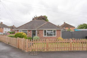 8, Denchfield Road, Banbury OX16 9EB