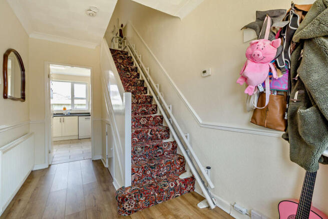 3 bed Semi-Detached for sale Image 8