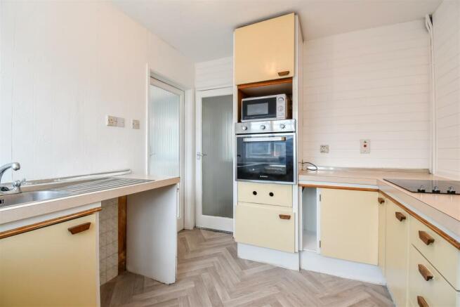Fitted Kitchen