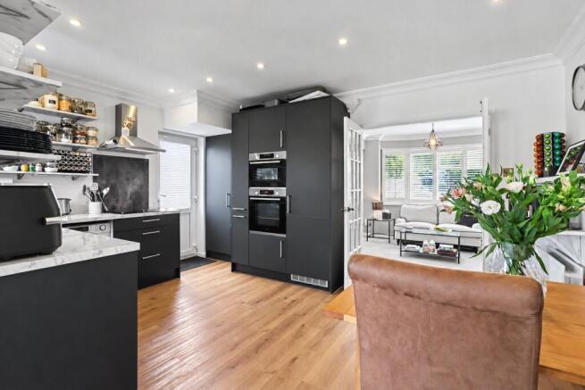 Kitchen/Dining