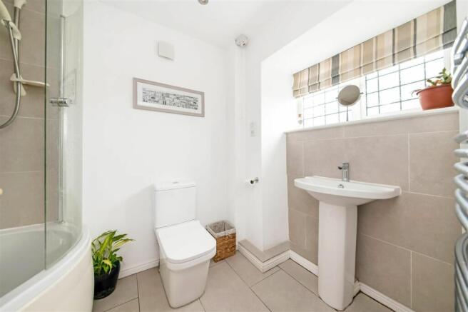 HOUSE BATHROOM 1.jpg