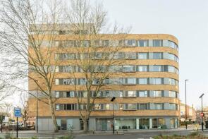 Flat 11, Gedling Court, Jamaica Road, London SE1 2RN