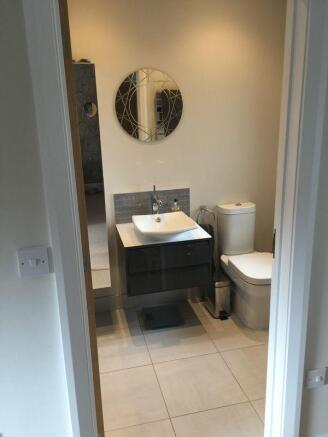 Master en-suite