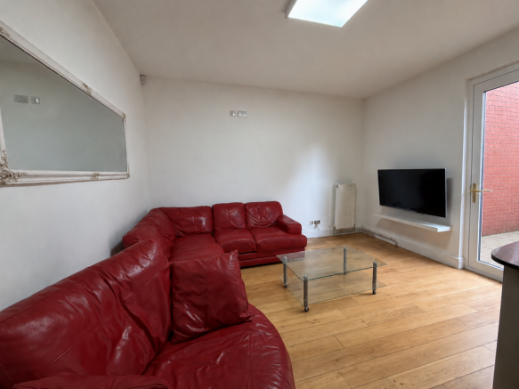 Lounge.png