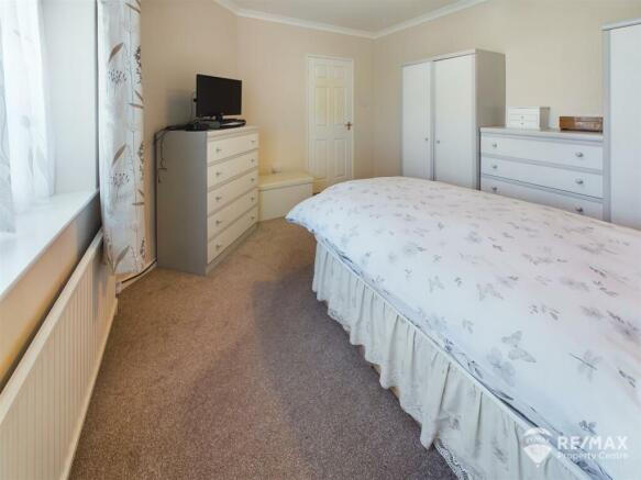 Bedroom 2.jpg
