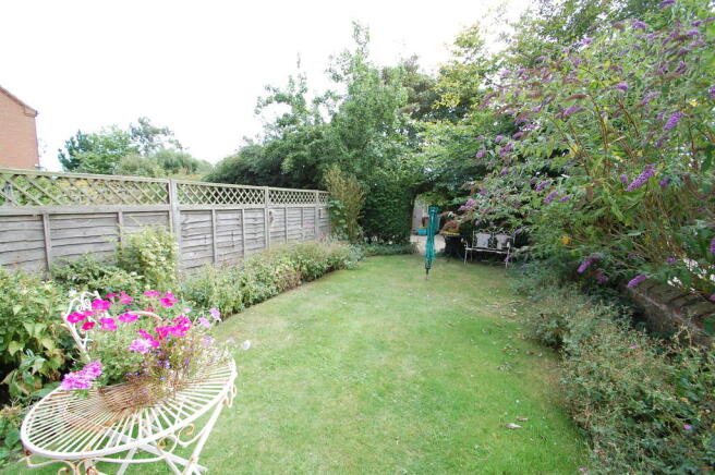 Photo 10