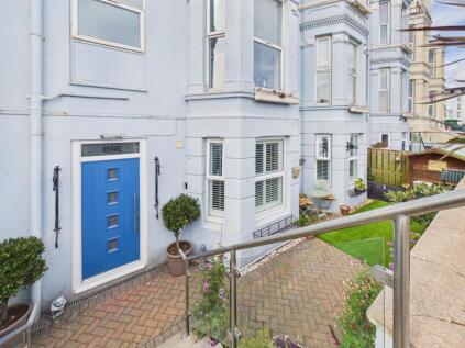 Royal Crescent Court, Bridlington