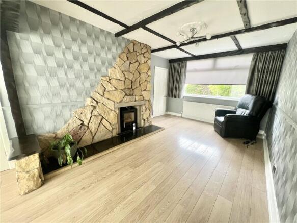 3 bed Semi-Detached for sale Image 4