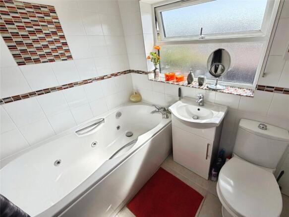 3 bed Detached for sale Image 5