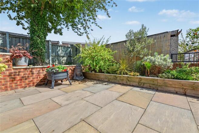 2 bed Bungalow for sale Image 11