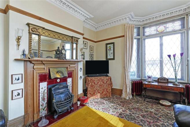 4 bed Detached for sale Image 11