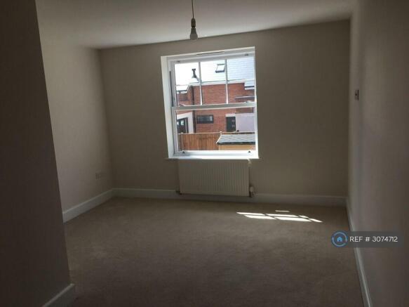 Bedroom 1 - Double